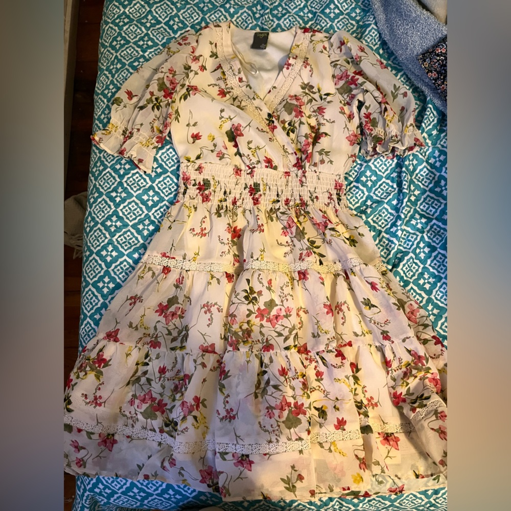 wore a few times for easter and a party. found in closet.